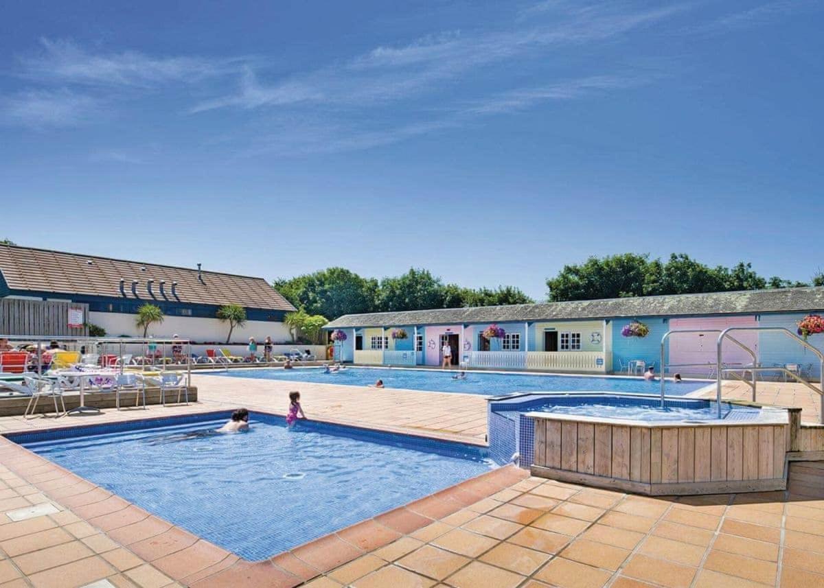 Trevornick Holiday Park Cubert ภายนอก รูปภาพ